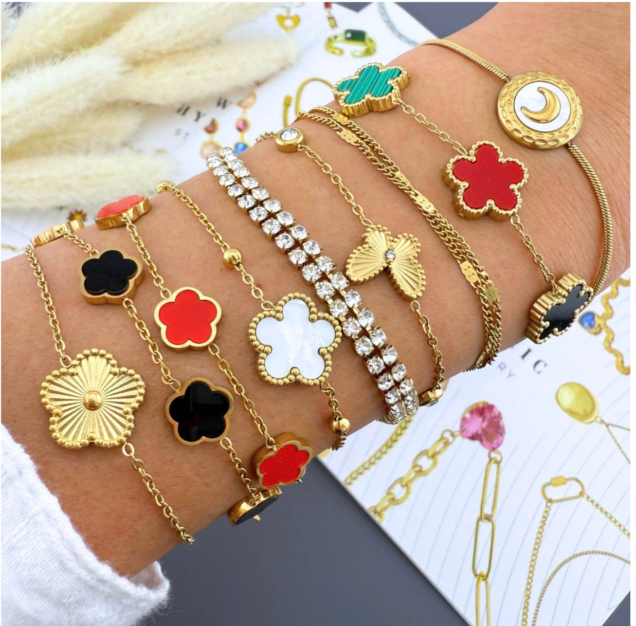 Flower Bracelet – 18K Gold Plated Steel