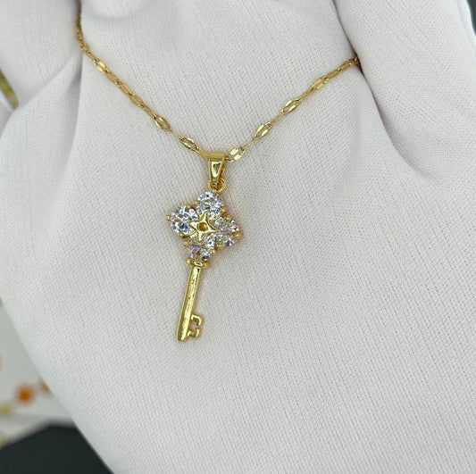 Key Pendant Necklace – 18K Gold Plated